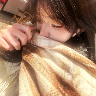 小众ins风时尚女头来啦 女生头像 第2张 小众ins风时尚女头来啦 女生头像 第2张