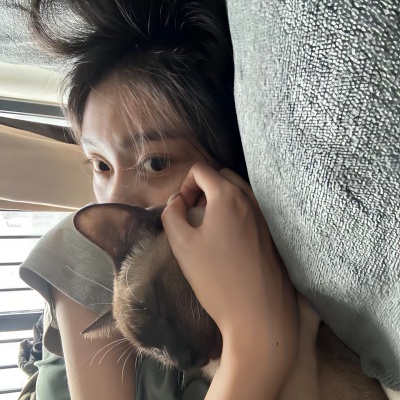 超绝的ins小众女生头像 女生头像 第1张