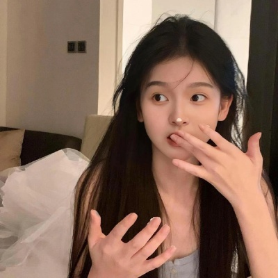 被问无数次的ins小众气质女生头像来啦 女生头像 第4张 被问无数次的ins小众气质女生头像来啦 女生头像 第4张