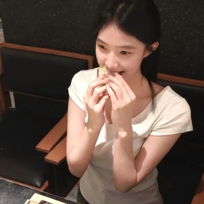 甜美可爱真人女生头像来袭，萌化你的心！ 女生头像 第4张