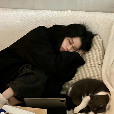 超绝的ins小众女生头像 女生头像 第5张