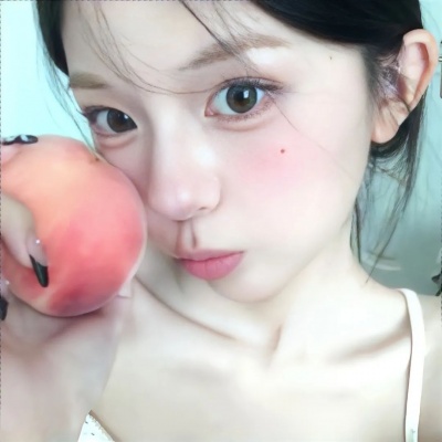 纯欲氛围感拉满的莓果系女生头像来啦 女生头像 第8张 纯欲氛围感拉满的莓果系女生头像来啦 女生头像 第8张