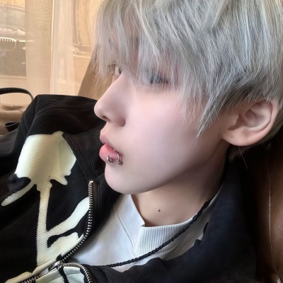 挖到宝啦！小众个性真人男头像推荐 男生头像 第8张
