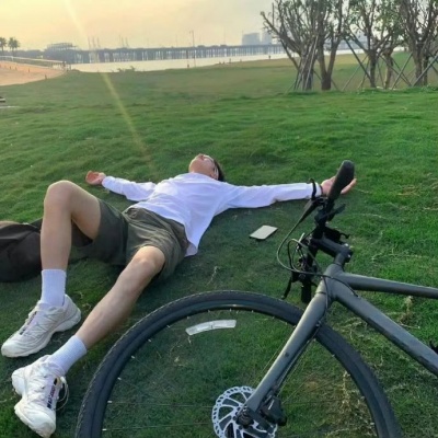 氛围感拉满的ins个性男头，帅炸了！ 男生头像 第10张