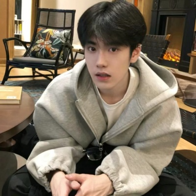 炸了！这些超酷个性帅气男头太绝啦 男生头像 第8张
