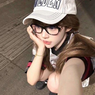 绝美珍藏!唯美小众治愈女头来啦 女生头像 第2张 绝美珍藏!唯美小众治愈女头来啦 女生头像 第2张