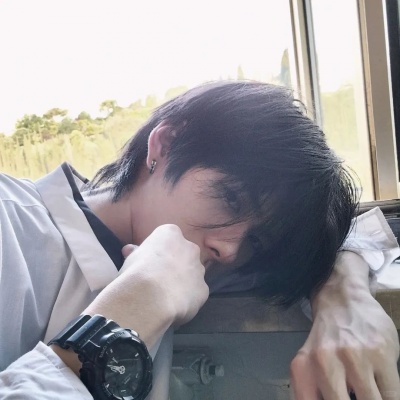 超有格调的ins小众帅气男生头像 男生头像 第1张 超有格调的ins小众帅气男生头像 男生头像 第1张