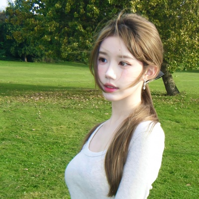 爱了!唯美治愈小众女生头像上线 女生头像 第7张 爱了!唯美治愈小众女生头像上线 女生头像 第7张