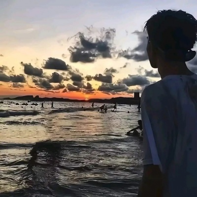 天呐！这些氛围感拉满的男生头像太可了 男生头像 第1张