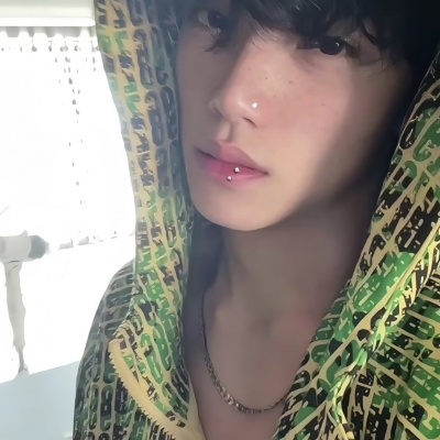 😍超酷个性男头来袭！帅到犯规！ 男生头像 第1张