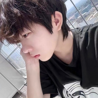 被帅晕！Ins超帅小众男生头像推荐 男生头像 第8张