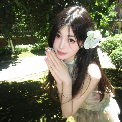 爱了!唯美治愈小众女生头像上线 女生头像 第6张 爱了!唯美治愈小众女生头像上线 女生头像 第6张