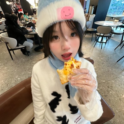 📸甜妹速进!韩系可爱小众女头精选 女生头像 第9张 📸甜妹速进!韩系可爱小众女头精选 女生头像 第9张