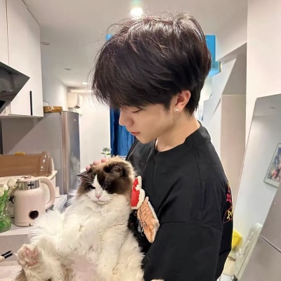 被帅晕！Ins超帅小众男生头像推荐 男生头像 第2张