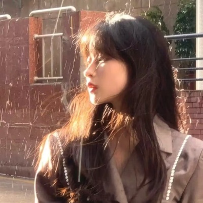 宝藏小众氛围感女头，超绝啦 女生头像 第2张