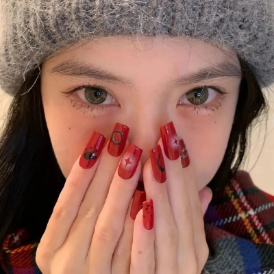 大赞！ins风时尚个性女生头像来袭 女生头像 第2张