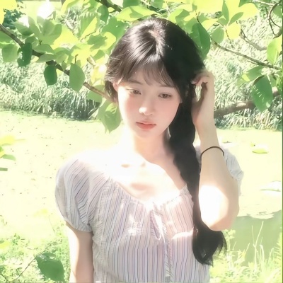 绿色系真人女头,谁看了不迷糊 女生头像 第3张 绿色系真人女头,谁看了不迷糊 女生头像 第3张