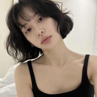 大赞!这些ins纯欲清纯女头杀疯啦 女生头像 第4张 大赞!这些ins纯欲清纯女头杀疯啦 女生头像 第4张