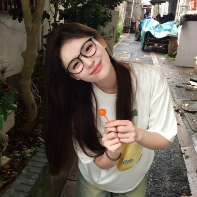 大爱的ins风女头来啦 女生头像 第4张