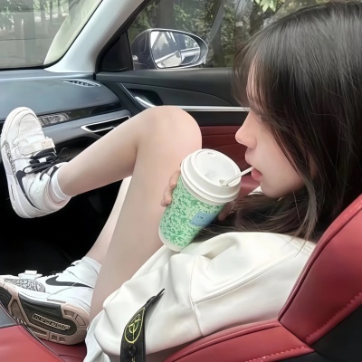 挖到宝啦!小众气质千金女生头像 女生头像 第3张 挖到宝啦!小众气质千金女生头像 女生头像 第3张