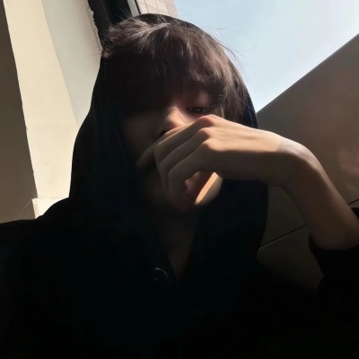 挖到小众帅气ins风男头啦 男生头像 第9张