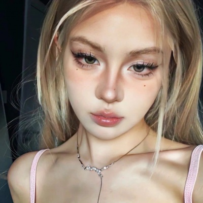 绝了！纯欲天花板的御姐女头来袭 女生头像 第2张