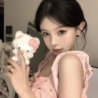 粉色系漂亮真人女生头像来袭 女生头像 第5张