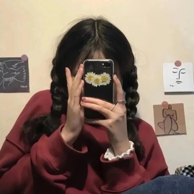 狠狠心动！小众气质女头精选🥰 女生头像 第3张