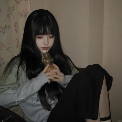 哇塞！小众氛围感ins风高清女生头像来袭 女生头像 第7张