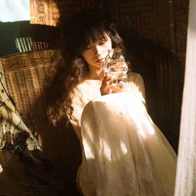 一秒穿越！古早回忆风女生头像来啦 女生头像 第6张