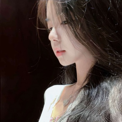吹爆这组高级ins风wechat头像！ 女生头像 第7张