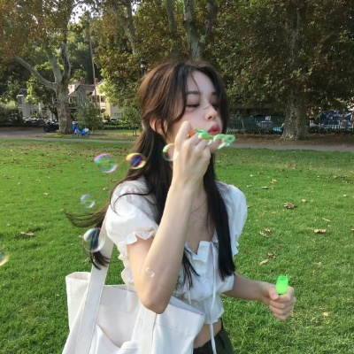 唯美明媚气质女头,狠狠心动啦 女生头像 第5张 唯美明媚气质女头,狠狠心动啦 女生头像 第5张