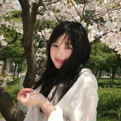 纯欲风温柔女生头像推荐，美到犯规啦！ 女生头像 第7张