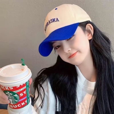 超绝!小众戴帽子女生头像来袭