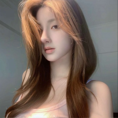 吹爆这组高级ins风wechat头像！ 女生头像 第1张