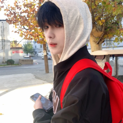 挖到宝啦!小众不撞款的男生氛围感头像 男生头像 第8张 挖到宝啦!小众不撞款的男生氛围感头像 男生头像 第8张
