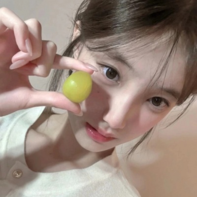 狠狠心动！绿色春天纯欲女头精选 女生头像 第8张
