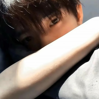 谁能拒绝这组个性超酷ins男头啊 男生头像 第2张