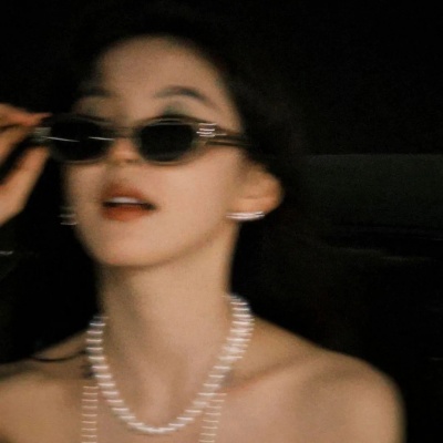 小众高级氛围唯美女生头像|拒绝千篇一律,解锁专属温柔感 女生头像 第2张 小众高级氛围唯美女生头像|拒绝千篇一律,解锁专属温柔感 女生头像 第2张