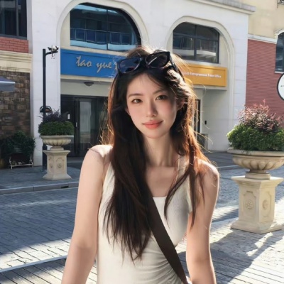 2025年ins女头像精选:小众个性高颜值款速存 女生头像 第7张 2025年ins女头像精选:小众个性高颜值款速存 女生头像 第7张