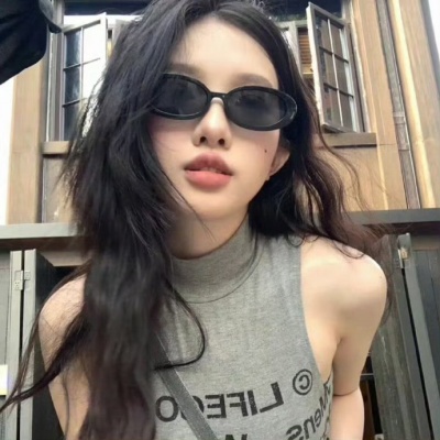 被这些高级潮流ins真人气质女头美哭 女生头像 第9张 被这些高级潮流ins真人气质女头美哭 女生头像 第9张