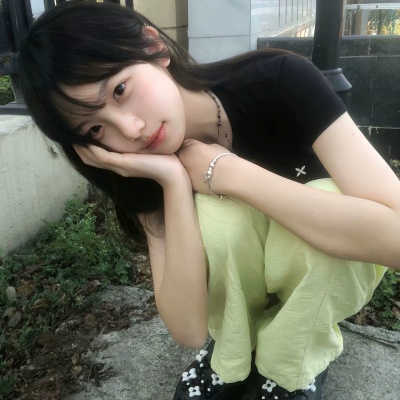 小清新女头真人推荐,简约穿搭,小众不撞款 女生头像 第6张 小清新女头真人推荐,简约穿搭,小众不撞款 女生头像 第6张