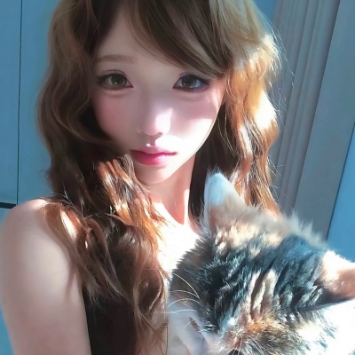 萌化啦！软fufu猫咪搭配甜妹的可爱抱猫女头来啦 女生头像 第8张