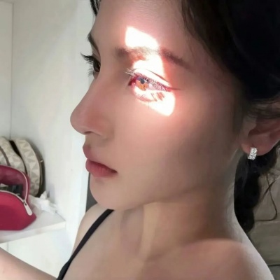谁懂啊!ins风高级女头合集,温柔/冷艳风全都有 女生头像 第9张 谁懂啊!ins风高级女头合集,温柔/冷艳风全都有 女生头像 第9张