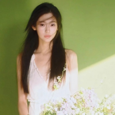 小众审美！复古文艺女生头像合集，每一张都有故事感 女生头像 第5张