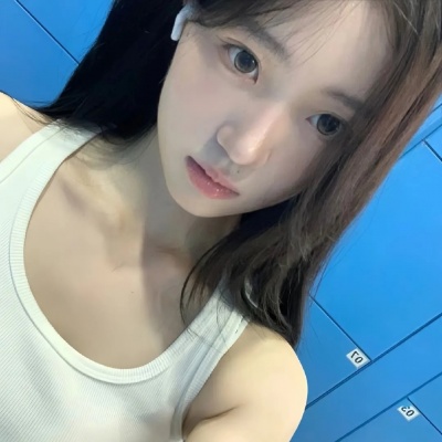青春系绝美女头大集合，每一款都美到炸！ 女生头像 第1张