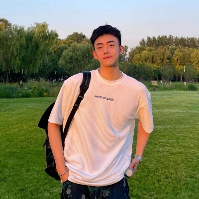潮男看过来！风情帅气ins风男生头像集合 男生头像 第8张