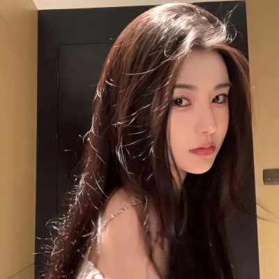 温柔女头合集:氛围感拉满,每一张都戳中少女心! 女生头像 第2张 温柔女头合集:氛围感拉满,每一张都戳中少女心! 女生头像 第2张