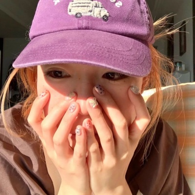 拒绝平庸！氛围感小众女头分享，每一张都有独特气质 女生头像 第5张