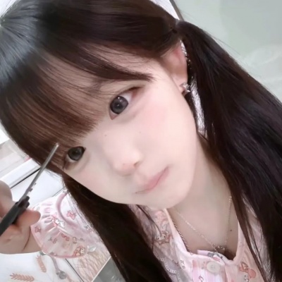 2026新更!小众漂亮女生头像:甜酷反差、温柔知性款,轻松拿捏氛围感 女生头像 第7张 2026新更!小众漂亮女生头像:甜酷反差、温柔知性款,轻松拿捏氛围感 女生头像 第7张